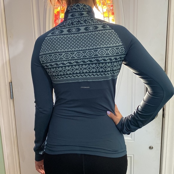 Adidas Half Zip Pull over - Picture 8 of 13